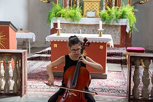 Participants concert in the church St. Martin: Jana Morgenstern, violoncello